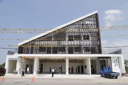 翁章梁關心消防局第一大隊義竹分隊　拆除重建工程