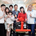 康錦花35年中醫傳承　一輩子母愛守護　獲選新北模範母親　侯友宜親往道賀