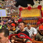 大甲媽遶境圓滿起駕　翁章梁點燃馬炮恭送回鑾