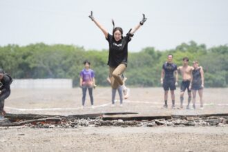 斯巴達國際障礙賽十週年台南盛大舉行 梁舒涵 草屯囝仔力挺參賽