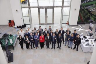 深化台捷無人機合作　捷克前眾議院議長率團訪嘉義亞創