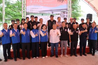 大甲媽祖鑾駕走過新崙子大橋　張麗善縣長掌轎恭送前往奉天宮