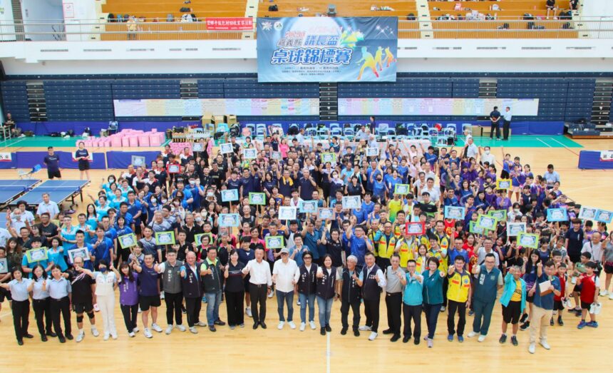 翁章梁、張明達攜手開球　嘉義縣議長盃桌球賽熱鬧開幕