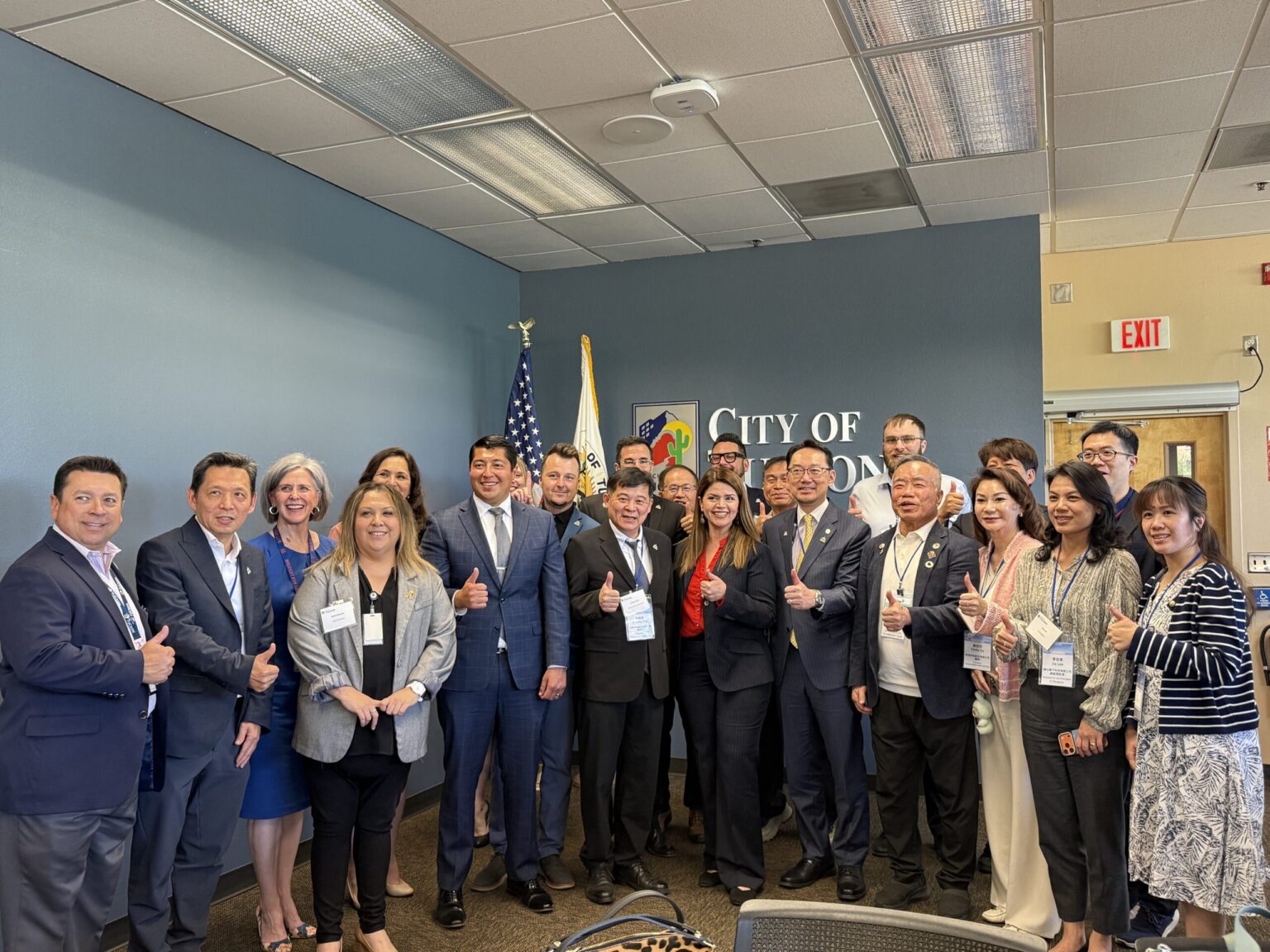 台積電之外的台灣下一步  台灣學聯率考察團直擊亞利桑那「四城系統」