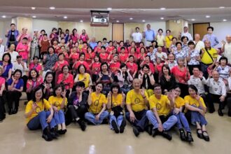 低碳市集掀熱潮　臺北地球日園遊會湧入2萬人