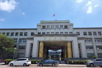 嘉義縣縣有平地耕地及邊際養殖用地　比照國有耕地辦理公地放領