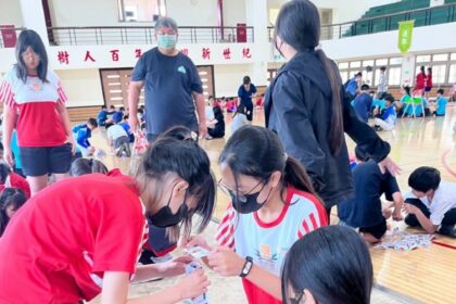 響應勇媽「運動DNA」理念　崇文國小STEAM闖關讓健康成為習慣