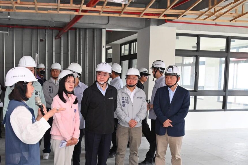 長照3.0啟動　呂建德隨卓揆視察台東社福大樓興建工程　預計六月完工