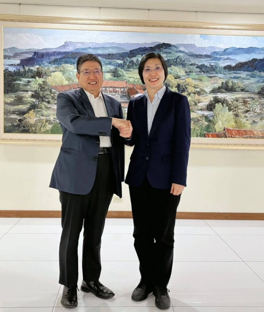 楊文科整合穩住藍營　徐欣瑩收編柯粉近五成　竹縣長選戰進入藍白優勢節奏