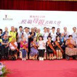 數度紅眼眶致敬母愛　黃敏惠讚22位媽媽是家庭勇士