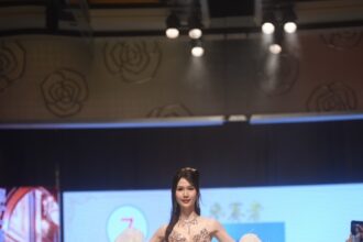 第一屆福爾摩沙選美總決賽　台師大「傳播所女神」陳姿羽摘下后冠
