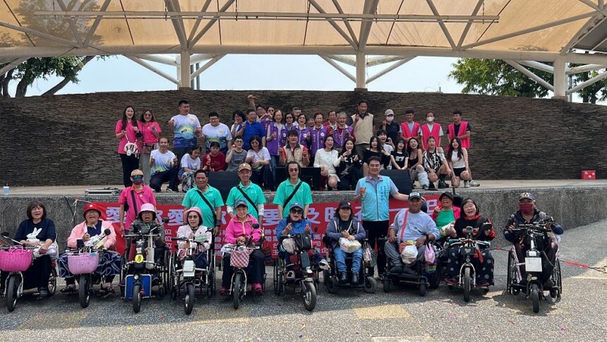 高雄市榮服處辦公益活動　百歲人瑞同樂關懷弱勢