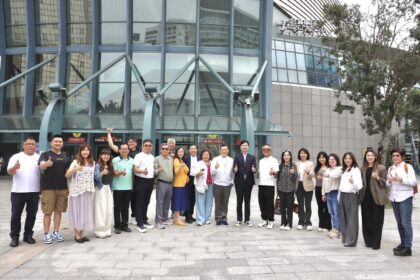 小巨蛋變身議會現場　新竹市67人團參訪氣氛熱絡