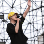 彈頭加勒比海直擊「抹香鯨分娩」！珍貴接生畫面曝光 創華人演藝圈紀錄